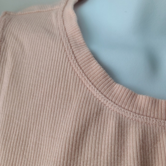 Knix Ribbed Blush Pink Soft Sleeveless Bodysuit Neutral Casual Summer Size Large - Picture 4 of 10